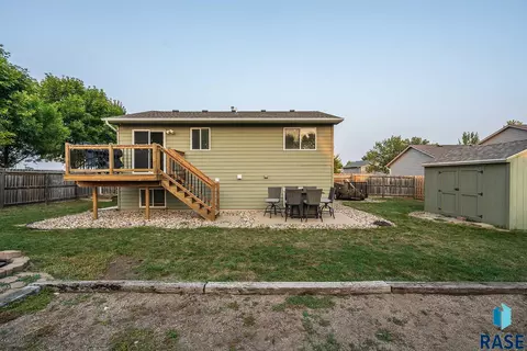 825 Atkins Dr, Tea, SD 57064 photo 19