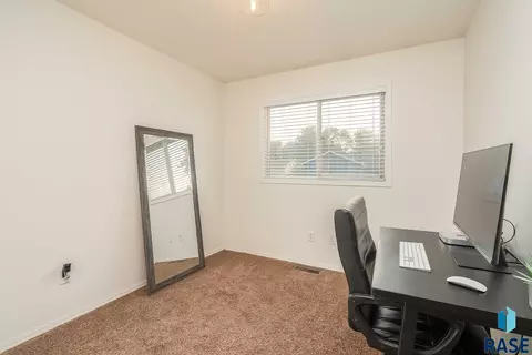 825 Atkins Dr, Tea, SD 57064 photo 10