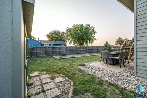 825 Atkins Dr, Tea, SD 57064 photo 17