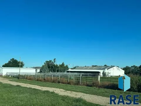 25358 404th Ave, Mitchell, SD 57301 photo 7