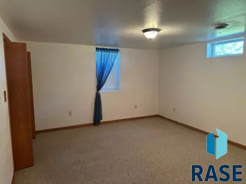 25358 404th Ave, Mitchell, SD 57301 photo 41