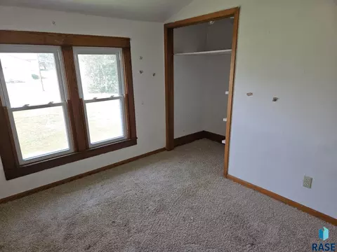 116 E Fifth St, Colome, SD 57528 photo 11