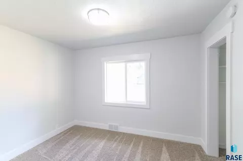 400 E 6th St, Bridgewater, SD 57319 photo 16