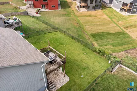 1720 E Tracy Ln, Sioux Falls, SD 57103 photo 27