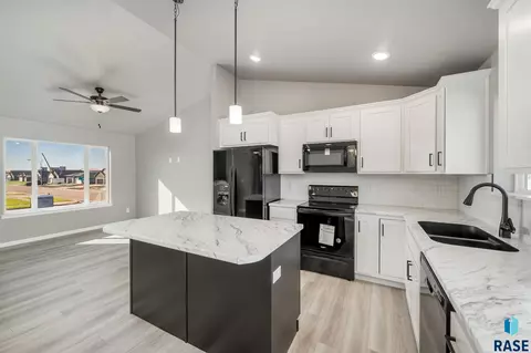 440 W Jameson St, Tea, SD 57064 photo 15