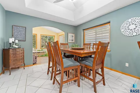 1305 Parkview Blvd, Brandon, SD 57005 photo 11
