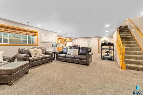 1305 Parkview Blvd, Brandon, SD 57005 photo 21