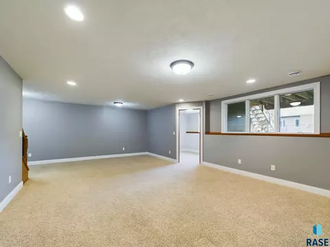 1720 S Parkview Blvd, Brandon, SD 57005 photo 32