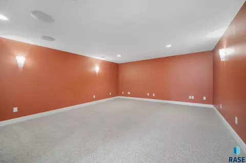 1720 S Parkview Blvd, Brandon, SD 57005 photo 40