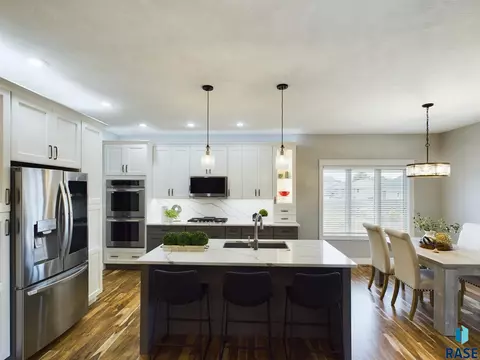 1720 S Parkview Blvd, Brandon, SD 57005 photo 7