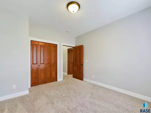 1720 S Parkview Blvd, Brandon, SD 57005 photo 28