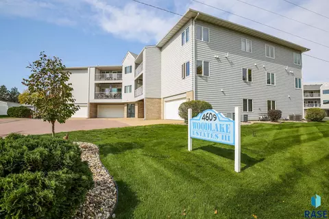 4609 S Oxbow Ave #204, Sioux Falls, SD 57106