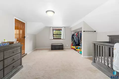 812 E 10th St, Dell Rapids, SD 57022 photo 38