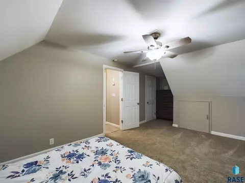 1910 E 7th St, Sioux Falls, SD 57103 photo 15