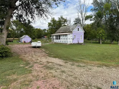 410 W Sd 18 Hwy, Davis, SD 57021 photo 2