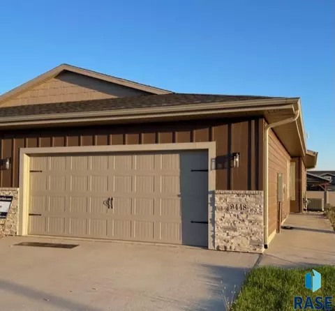 9448 W Dolores Dr, Sioux Falls, SD 57106