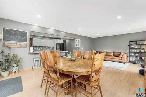 210 Douglas Blvd, Baltic, SD 57003 photo 8