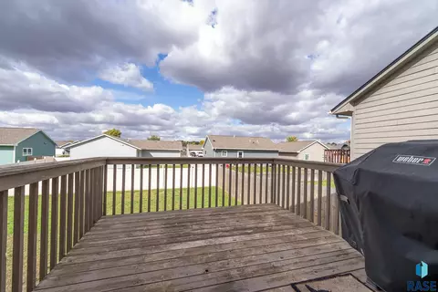 1300 E 68th St N, Sioux Falls, SD 57104 photo 23