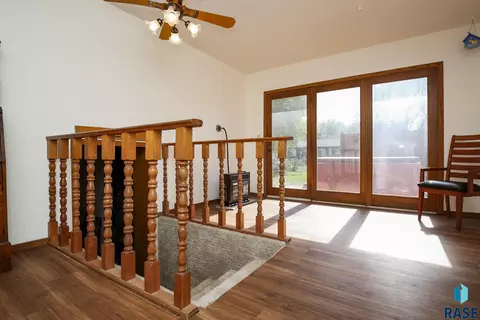 101 E Marialane Dr, Brandon, SD 57005 photo 26
