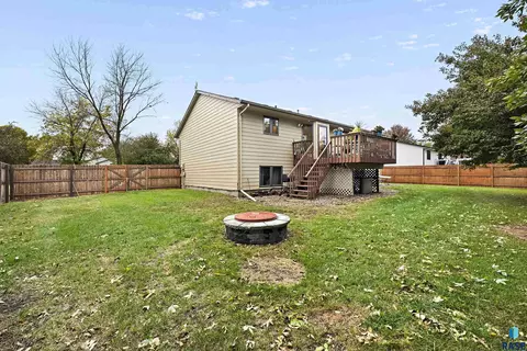 320 Lisa Cir, Tea, SD 57064 photo 32