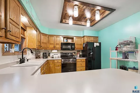 320 Lisa Cir, Tea, SD 57064 photo 11