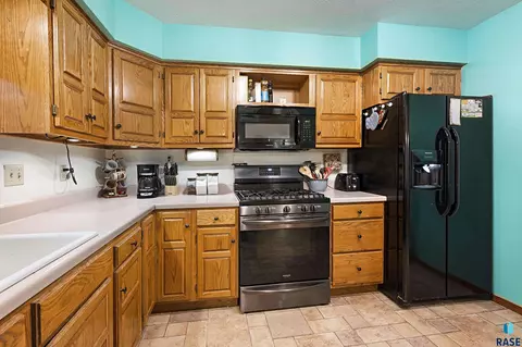 320 Lisa Cir, Tea, SD 57064 photo 13