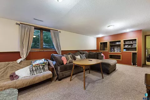 320 Lisa Cir, Tea, SD 57064 photo 26