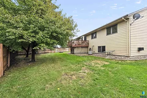 320 Lisa Cir, Tea, SD 57064 photo 31