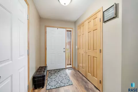 1905 S Kinderhook Ave, Sioux Falls, SD 57106 photo 15