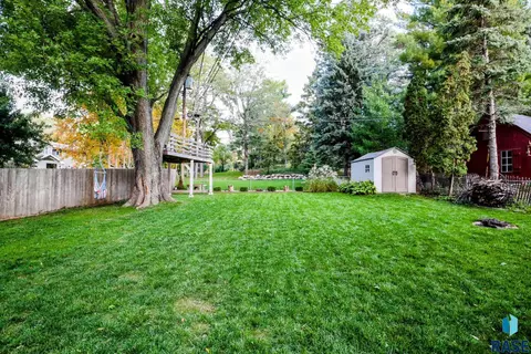 508 E 38th St, Sioux Falls, SD 57105 photo 27