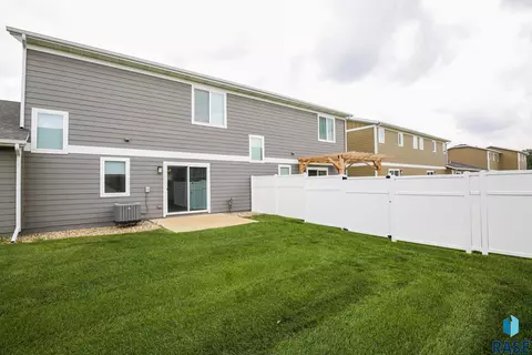 9103 W Gert St, Sioux Falls, SD 57106 photo 19