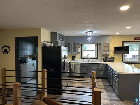 410 Hyden Dr, Alcester, SD 57001 photo 7