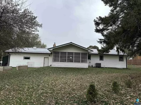 410 Hyden Dr, Alcester, SD 57001 photo 4