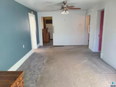 200 W 2nd St, Colton, SD 57018 photo 6