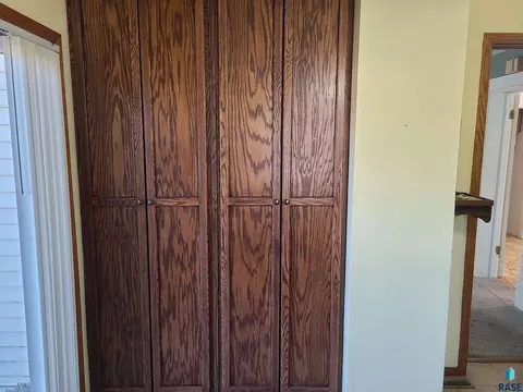 200 W 2nd St, Colton, SD 57018 photo 11