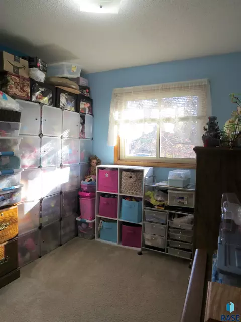 108 W Marialane Dr, Brandon, SD 57005 photo 12