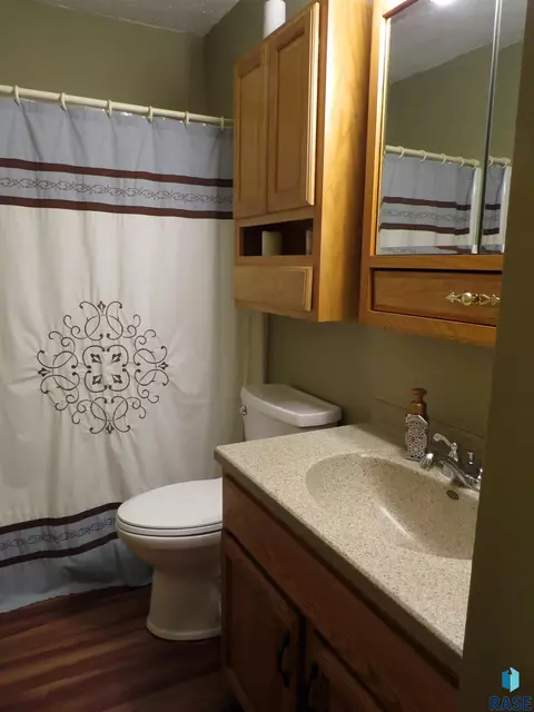 108 W Marialane Dr, Brandon, SD 57005 photo 8