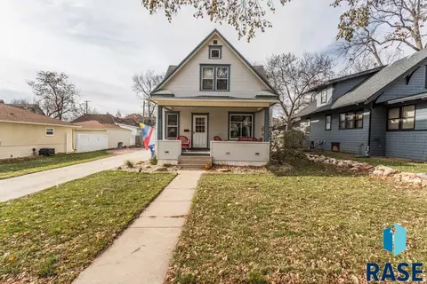 1509 S Phillips Ave, Sioux Falls, SD 57105