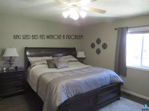 909 E Pine St, Brandon, SD 57005 photo 19