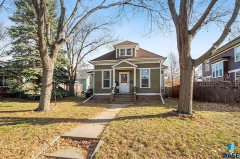 130 N Prairie Ave, Sioux Falls, SD 57104