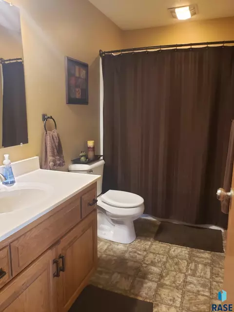 909 Pepper Ridge Rd, Dell Rapids, SD 57022 photo 14