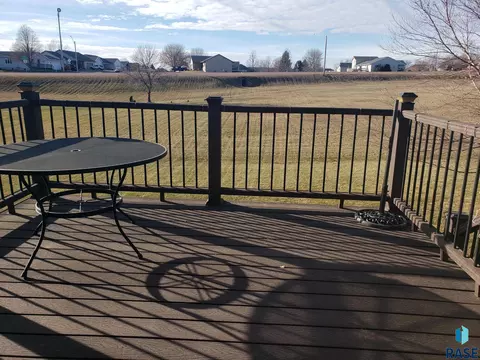 909 Pepper Ridge Rd, Dell Rapids, SD 57022 photo 29