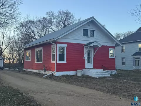 205 S Epton Ave, Oldham, SD 57051 photo 1