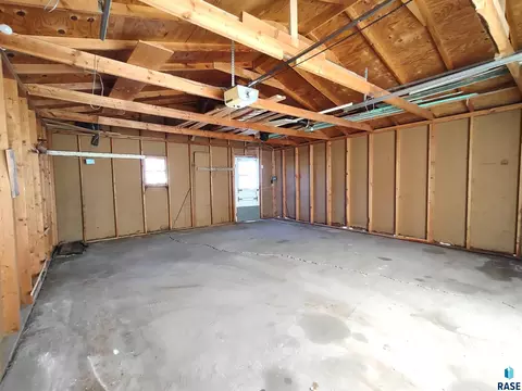 610 E 3rd St, Miller, SD 57362 photo 16
