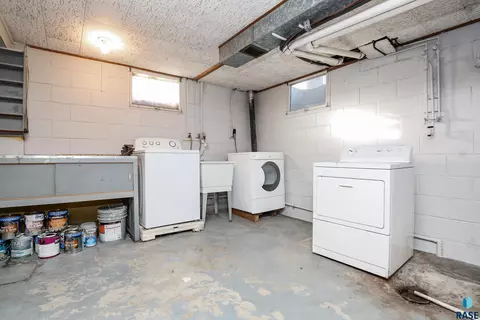 2905 E Prospect St, Sioux Falls, SD 57103 photo 21