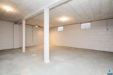 2905 E Prospect St, Sioux Falls, SD 57103 photo 18