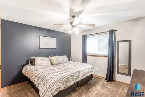 202 Douglas Blvd, Baltic, SD 57003 photo 17