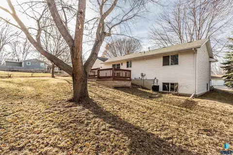 202 Douglas Blvd, Baltic, SD 57003 photo 29