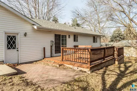 202 Douglas Blvd, Baltic, SD 57003 photo 27