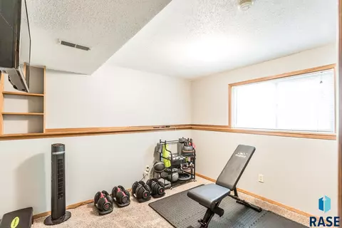 202 Douglas Blvd, Baltic, SD 57003 photo 21